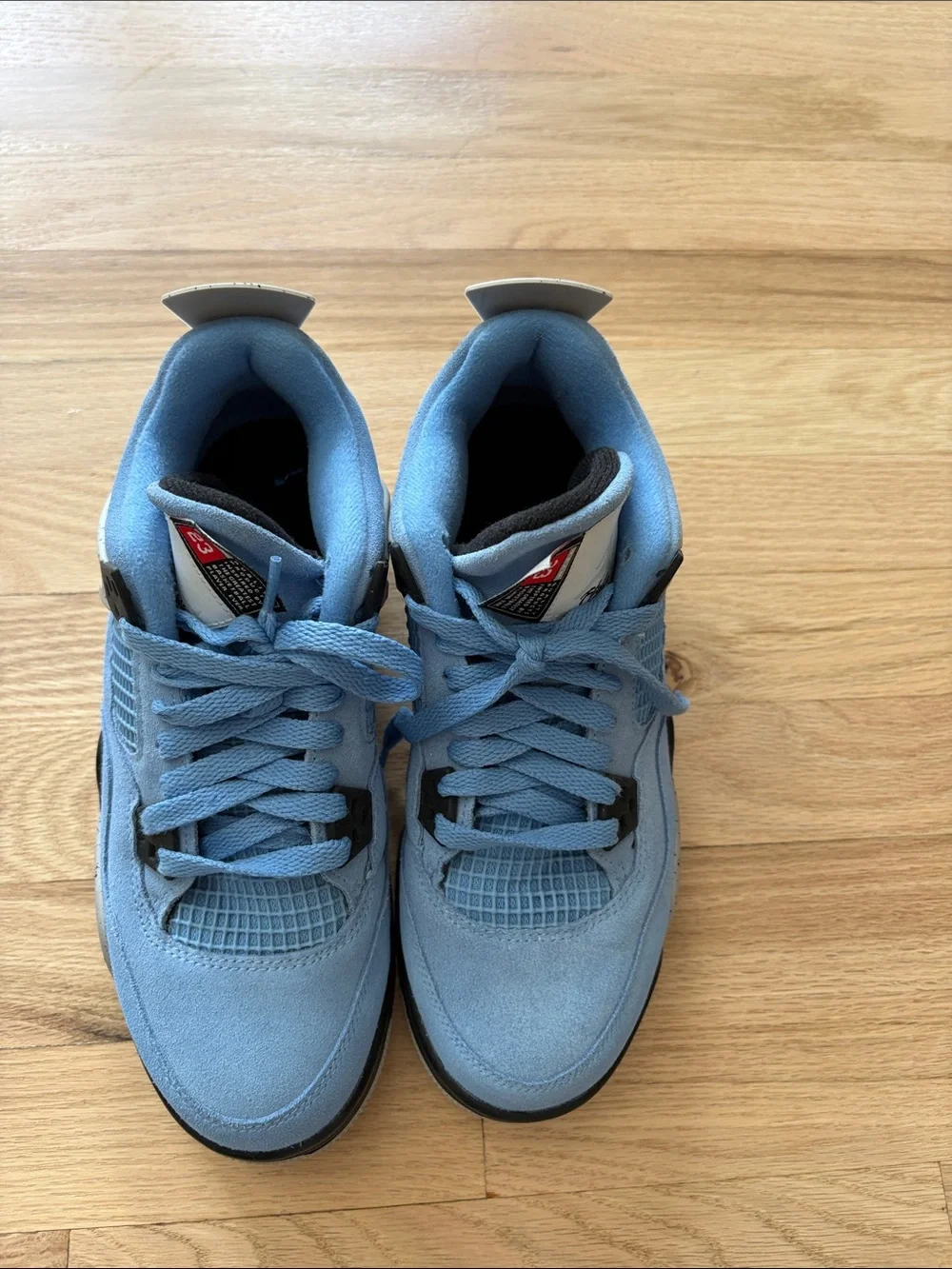 Air Jordan 4 Retro “University Blue” (also called Jordan 4 UNC/University Blue)
